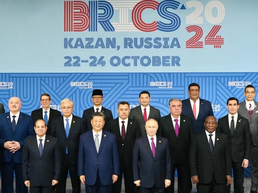 Indonesia gabung BRICS, peluang ekspor Indonesia, tantangan Indonesia di BRICS, strategi ekspor Indonesia